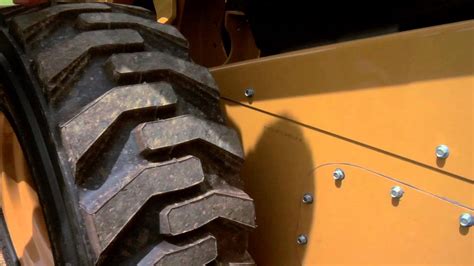 cat 292 skid steer drive chain oil|cat skid steer oil.